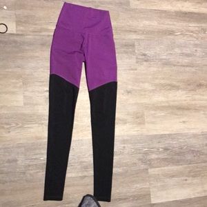 Never worn Mika yoga pants!! Super cute